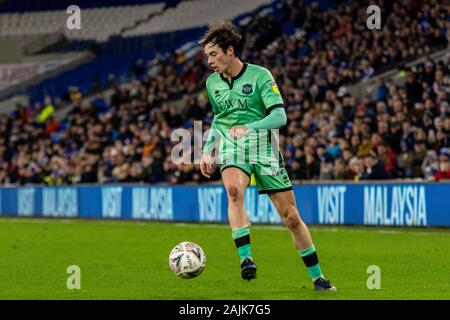 Cardiff, Royaume-Uni. 08Th Jan, 2020. McKirdy Harry de Carlisle United en action contre la ville de Cardiff. L'unis en FA Cup, 3ème tour, Cardiff City v Carlisle Utd au Cardiff City Stadium samedi 4 janvier 2020. Ce droit ne peut être utilisé qu'à des fins rédactionnelles. Usage éditorial uniquement, licence requise pour un usage commercial. Aucune utilisation de pari, de jeux ou d'un seul club/ligue/dvd publications. pic de Lewis Mitchell/Andrew Orchard la photographie de sport/Alamy live news Crédit : Andrew Orchard la photographie de sport/Alamy Live News Banque D'Images