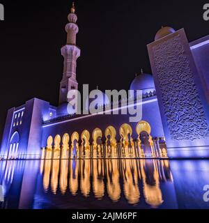 La Grande Mosquée Sheikh Zayed Banque D'Images