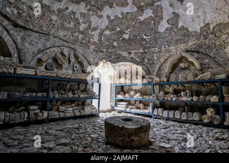 Ruines de l'ancienne forteresse Stari Bar au Monténégro. Banque D'Images