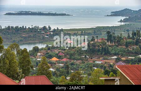 Vue sur le lac Kivu, Rwanda. Banque D'Images