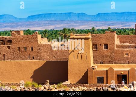 Kasbah de Taourirt extérieur en Zagora, Maroc Banque D'Images