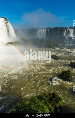 Iguacu Falls, côté brésilien, Parque National do Iguacu, Rio Grande do Sul, Brésil, Amérique Latine Banque D'Images