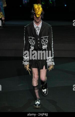 Londres, Royaume-Uni. 05Th Jan, 2020. Charles Jeffrey LOVERBOY AW20 La piste lors de la London Fashion Week d'hommes Janvier 2020 - London, UK 04/01/2020 | Le monde d'utilisation : dpa Crédit photo alliance/Alamy Live News Banque D'Images