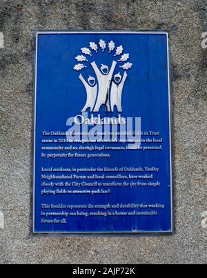 Une plaque à Oaklands Recreation Ground, Yardley, Birmingham, Angleterre, RU Banque D'Images