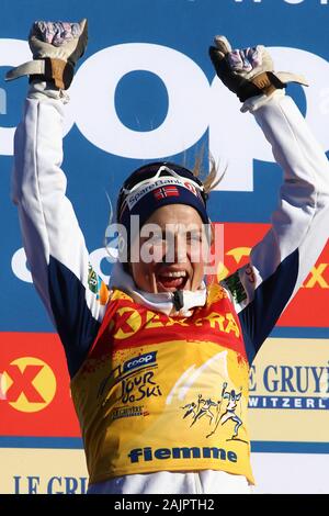 Val di Fiemme, en Italie. 05Th Jan, 2020. FIS Coupe du Monde de Ski de fond - Tour de ski 2020 à Val di Fiemme, Italie le 5 janvier, 2020 ; montée finale, le Norvégien Therese Johaug (NI) remporte le Tour. Credit : European Sports Agence photographique/Alamy Live News Banque D'Images