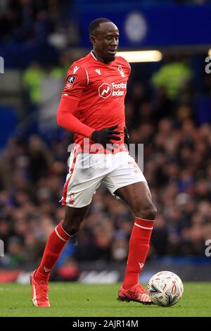 Londres, Royaume-Uni. 05Th Jan, 2020. Albert Adomah de Nottingham Forest en action. L'unis en FA Cup, 3ème tour, Chelsea v Nottingham Forest à Stamford Bridge à Londres le dimanche 5 janvier 2020. Ce droit ne peut être utilisé qu'à des fins rédactionnelles. Usage éditorial uniquement, licence requise pour un usage commercial. Aucune utilisation de pari, de jeux ou d'un seul club/ligue/dvd publications. pic par Steffan Bowen/ Crédit : Andrew Orchard la photographie de sport/Alamy Live News Banque D'Images