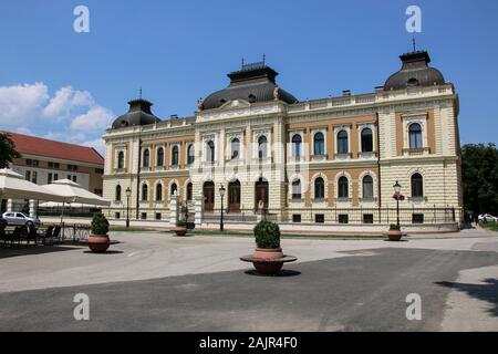 Bâtiment de séminaire théologique orthodoxe serbe à Sremski Karlovci, en Voïvodine, Serbie Banque D'Images