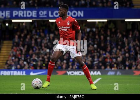 Londres, Royaume-Uni. 05Th Jan, 2020. Alfa Semedo de Nottingham Forest en action. L'unis en FA Cup, 3ème tour, Chelsea v Nottingham Forest à Stamford Bridge à Londres le dimanche 5 janvier 2020. Ce droit ne peut être utilisé qu'à des fins rédactionnelles. Usage éditorial uniquement, licence requise pour un usage commercial. Aucune utilisation de pari, de jeux ou d'un seul club/ligue/dvd publications. pic par Steffan Bowen/ Crédit : Andrew Orchard la photographie de sport/Alamy Live News Banque D'Images