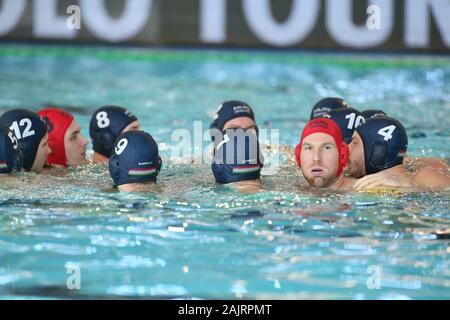 Cuneo, Italie, 05 janv. 2020, la nazionale ungherese (Hongrie) au cours de l'équipe - l'Italie contre l'Hungery quadrangulaire - Water-polo de l'équipe nationale italienne - Crédit : LPS/Claudio Benedetto/Alamy Live News Banque D'Images