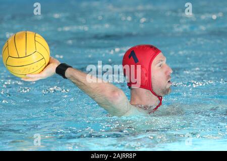 Cuneo, Italie. 05Th Jan, 2020. Viktor Nagy (Hongrie) au cours de l'Italie contre l'Hungery - quadrangulaire, le water-polo de l'équipe nationale italienne de Cuneo, Italie, 05 Janvier 2020 : Crédit Photo Agency indépendante/Alamy Live News Banque D'Images