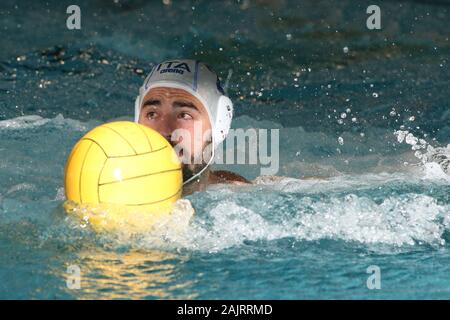 Cuneo, Italie. 05Th Jan, 2020. 02 francesco de fulvio (Italie) au cours de l'Italie contre l'Hungery - quadrangulaire, le water-polo de l'équipe nationale italienne de Cuneo, Italie, 05 Janvier 2020 : Crédit Photo Agency indépendante/Alamy Live News Banque D'Images