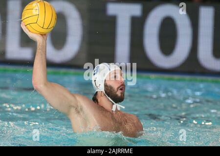 Cuneo, Italie. 05Th Jan, 2020. 09 Niccolo' figari (Italie) au cours de l'Italie contre l'Hungery - quadrangulaire, le water-polo de l'équipe nationale italienne de Cuneo, Italie, 05 Janvier 2020 : Crédit Photo Agency indépendante/Alamy Live News Banque D'Images