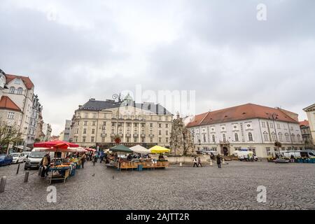 BRNO, République tchèque - 5 novembre, 2019 : Panorama de l'Zelny trh, ou chou Place du marché, dans le centre-ville de Brno. C'est la place centrale coblestone Banque D'Images