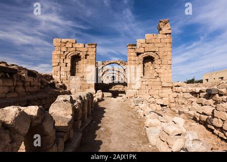 Al-Rabba ruines romaines et Byzantines, Rabba, Kings Highway, route 35, route historique sur le terrain élevé, Jordanie, Moyen-Orient, Asie Banque D'Images