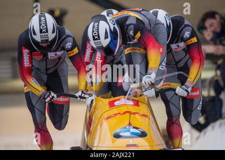 Francesco FRIEDRICH (GER), Candy BAUER (GER), Martin GROTHKOPP (GER), Thorsten MARGIS (GER), démarrer, action, BMW Coupe du Monde IBSF Bob à partir de 03,01. - 05.01.2020 Le 03.01.2020 à Winterberg/Allemagne. Â | conditions dans le monde entier Banque D'Images