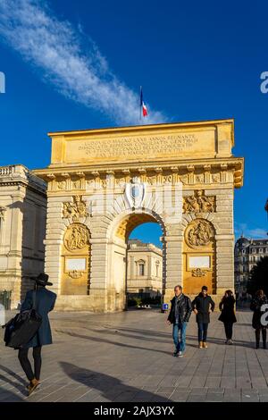 Porte du Peyrou, l'Arc de Triomphe à Montpellier, France Banque D'Images