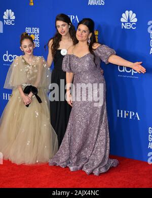 Los Angeles, USA. 05Th Jan, 2020. LOS ANGELES, USA. Janvier 05, 2020 : Julia Butters, Margaret Qualley & Shannon McIntosh dans la salle de presse au 2020 Golden Globe Awards au Beverly Hilton Hotel. Photo Credit : Paul Smith/Alamy Live News Banque D'Images