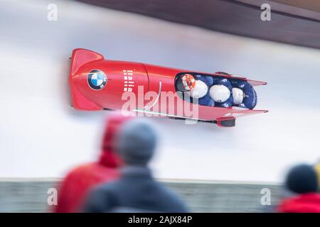 Winterberg, Deutschland. 08Th Jan, 2020. Mihai Cristian TENTEA (ROU), Raul (ConstantinDOBRE NicolaeDAROCZI ROU), Ciprian (ROU), Cristian RADU (ROU), action, BMW Coupe du Monde IBSF et 4-man European Championships sur 04.01.2020 à Winterberg/Allemagne. Â | Conditions de crédit dans le monde entier : dpa/Alamy Live News Banque D'Images