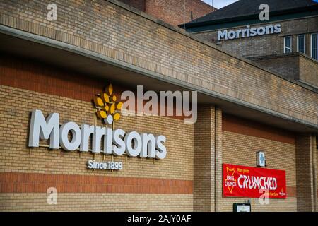 Une vue extérieure de supermarché Morrisons au nord de Londres. Banque D'Images