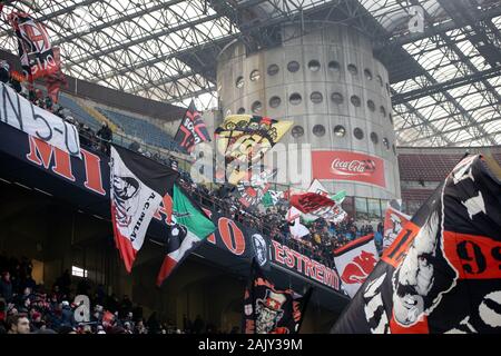 Milano, Italie. 08Th Jan, 2020. fans Milan AC Milan vs Sampdoria, Serie A soccer italien Championnat Hommes à Milan, Italie, 06 Janvier 2020 : Crédit Photo Agency indépendante/Alamy Live News Banque D'Images