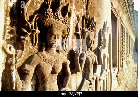 Angkor Wat, rockcarvings fascinante Banque D'Images