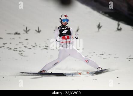 Bischofshofen, Autriche. 08Th Jan, 2020. Ski nordique/saut à ski : Coupe du monde, tournoi de quatre collines, Big Hill, hommes, 1ère course. Marius Lindvik sauteur à ski, à partir de la Norvège, à l'atterrissage. Crédit : Daniel Karmann/dpa/Alamy Live News Banque D'Images