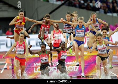 Gesa Felicitas Krause (Allemagne) , Fadwa Sidi Madane (Maroc) ,Pureté Kirui (Kenya), Colleen Quigley (USA) et Hyvin Kiyeng Jepkemoi (Kenya) lors de la 1ère chauffe 3000 m Steeple Femmes de l'IAAF Championnats du monde d'athlétisme le 6 août 201e au stade olympique à Londres, Grande-Bretagne Photo Laurent Lairys / DPPI Banque D'Images