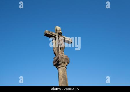 Croix en pierre sculpté antique appelé Cruceiro. La Galice, Espagne. Copy space Banque D'Images