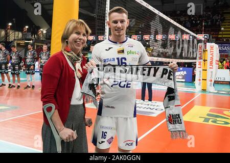 Pérouse, Italie. 08Th Jan, 2020. pechocki kacper (n. 16 pge skra belchatow) libero pendant le test Match - Sir Safety Pérouse Conad vs Skra Belchatow, volley-ball test Match à Perugia, Italie, le 06 janvier 2020 : Crédit Photo Agency indépendante/Alamy Live News Banque D'Images