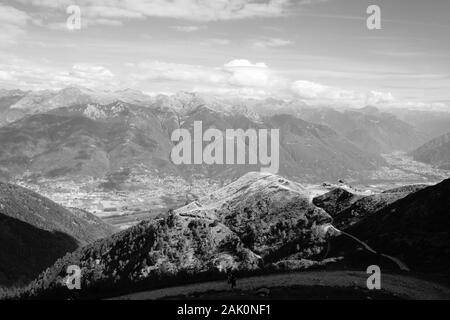 Paysage idyllique du Monte Tamaro en Suisse Banque D'Images