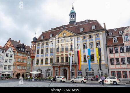 Le Stadthaus (hôtel de ville) à Marktplatz, (place du marché), Coburg, Bavière, Allemagne. Banque D'Images