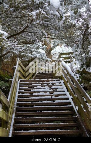 Mesures pour Rock affamé sur un matin d'hiver. Starved Rock State Park, Illinois, États-Unis Banque D'Images