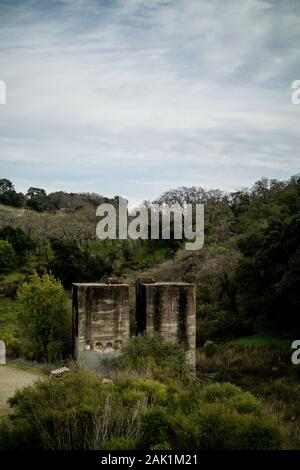 Ruines de la mine El Senador, mine New Almaden Quicksilver (Mercury), près de San Jose, Californie. Site de l'activité minière la plus rentable de CA. Banque D'Images