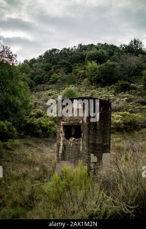 Ruines de la mine El Senador, mine New Almaden Quicksilver (Mercury), près de San Jose, Californie. Site de l'activité minière la plus rentable de CA. Banque D'Images