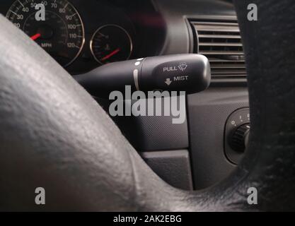 L'intérieur de la voiture de l'intérieur cabine. Noir et blanc. Banque D'Images