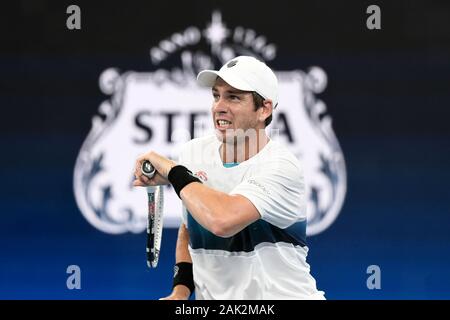 Sydney, Australie. 7 janvier 2020 ; Centre de tennis du Parc olympique de Sydney, Sydney, New South Wales, Australie, Sydney, Australie Coupe ATP, jour 5 ; Grande-Bretagne contre Moldova ; Cameron Norrie de Grande-bretagne contre Alexander Cozbinov de Moldova ; Cameron Norrie de Grande-bretagne regarde son retour à Alexander Cozbinov de Moldova - usage éditorial : Action Crédit Plus Sport Images/Alamy Live News Banque D'Images