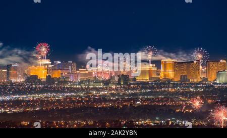 Las Vegas, JAN 1 : Nuit d'artifice de la Saint-Sylvestre le Jan 1, 2020 à Las Vegas, Nevada Banque D'Images