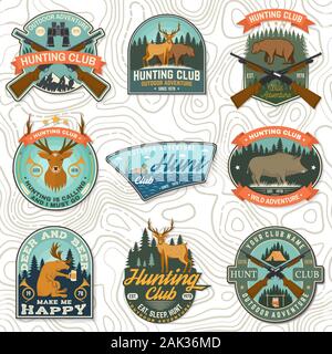 Ensemble de badge club de chasse. Notion de vecteur pour chemise, étiquette, impression, stamp, patch. Typographie vintage design avec fusil de chasse, sanglier, Hunter, l'ours, le cerf, le canard et la forêt. Hunt Club plein air lent Illustration de Vecteur