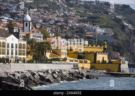 Festung Denkmal Forte de São Tiago à Funchal, Madère, Portugal | conditions dans le monde entier Banque D'Images