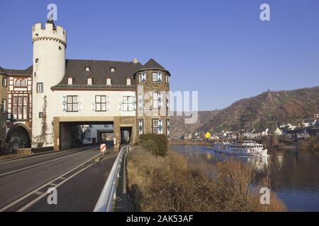 Schloss Gondorf, Stammsitz fuerstlichen der Familie von der Leyen, Mosel | utilisée dans le monde entier Banque D'Images