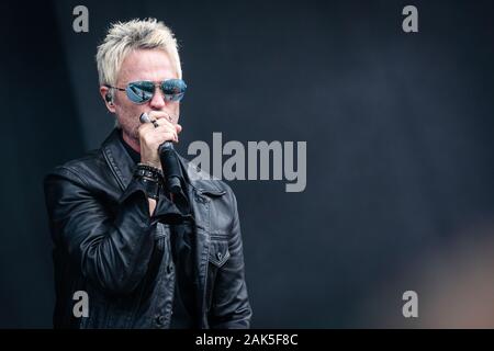 Copenhague, Danemark. 20 juin 2019. Le groupe de rock américain Stone Temple Pilots donne un concert lors du festival danois de heavy metal Copenhague 2019 à Copenhague. Ici, le chanteur Jeff Gutt est vu en direct sur scène. Banque D'Images