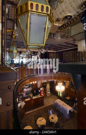 Prager Neustadt : Cafehaus des Grand Hotel Europa am Wenzelsplatz, Prag | conditions dans le monde entier Banque D'Images