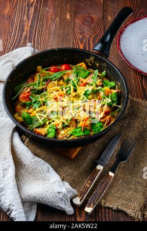 Boeuf et légumes sautés Banque D'Images