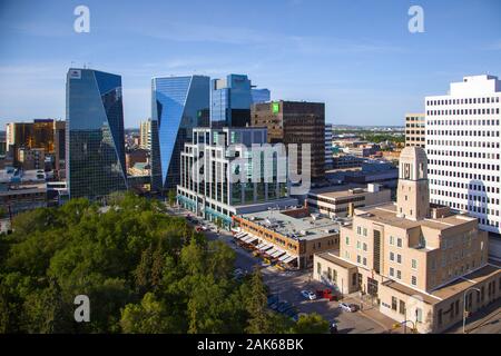 Regina, Saskatchewan : Blick auf Parc Victoria und die McCallum Hill Zentren I und II, Kanada Westen | conditions dans le monde entier Banque D'Images