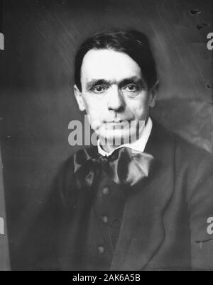 Rudolf Steiner (Lorenz Joseph (27 ou 25) Février 1861 - 30 mars 1925) est un philosophe et écrivain autrichien, réformateur social, architecte, économiste, esotericist, et réclamé voyant. Banque D'Images