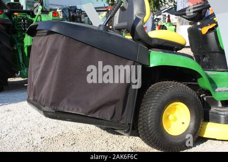 tondeuse john deere Banque D'Images