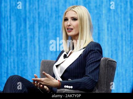 Las Vegas, NV, USA. Jan 7, 2020. Ivanka Trump lors d'une apparition publique pour 2020 International CES (Consumer Electronics Show) - MAR, Las Vegas Convention Center, Las Vegas, NV Le 7 janvier 2020. Credit : JA/Everett Collection/Alamy Live News Banque D'Images