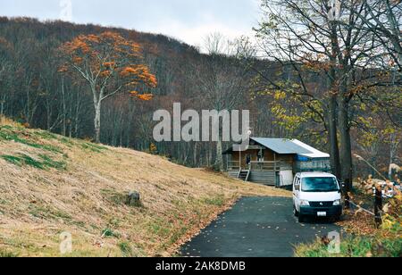 D'Aomori, Japon - Nov 4, 2019. Décor de l'automne d'Aomori, au Japon. D'Aomori, la préfecture la plus au nord de l'île principale, est un endroit incroyable pour chasser f Banque D'Images