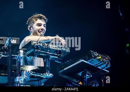 Odense, Danemark. Juin 27th, 2019. L'American DJ duo Le Chainsmokers effectue un spectacle en direct au cours de la Danish music festival poudrière 2019 à Odense. (Photo crédit : Lasse Lagoni Gonzales - Photo). Banque D'Images