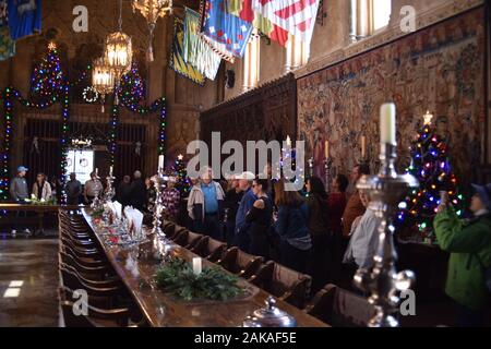 San Simeon, CA, États-Unis d'Amérique le 6 décembre 2017. William R. Hearst Castle. San Simeon California State Monument Historique. Réfectoire salle à manger Banque D'Images